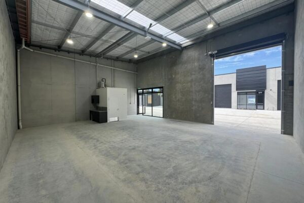 base_construction_precase_concrete_services_canterbury_Hands_Rd_1